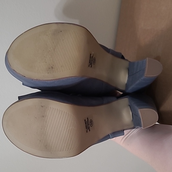 Speed Limit 98 Blue Platform Heels size 10 - Picture 7 of 11